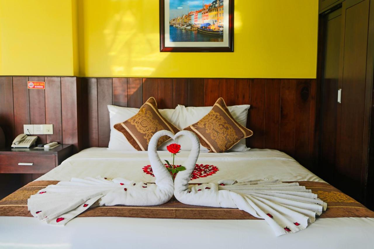 Melyna Hotel Nha Trang Eksteriør bilde